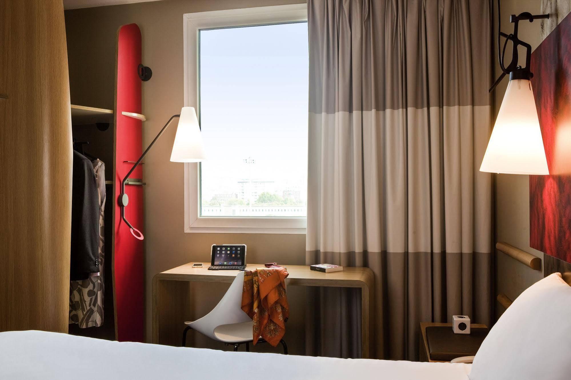 Ibis Paris Saint-Denis Stade Sud Екстер'єр фото